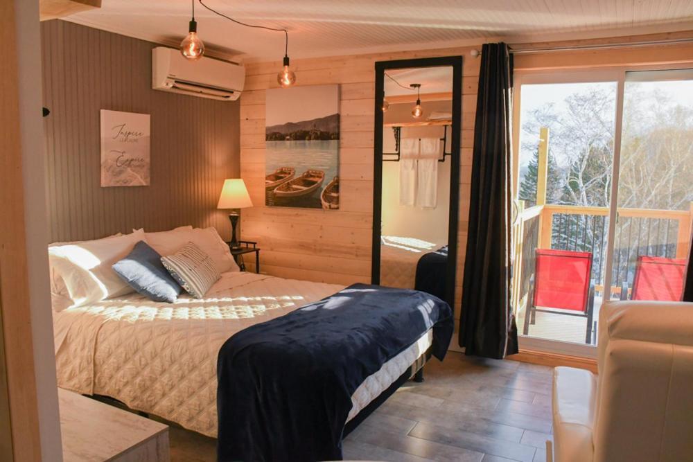 Cabano Gite Grand Moment Bed & Breakfast エクステリア 写真