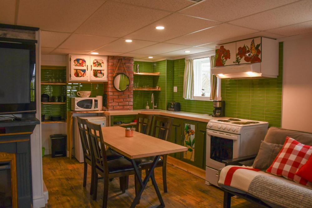 Cabano Gite Grand Moment Bed & Breakfast エクステリア 写真