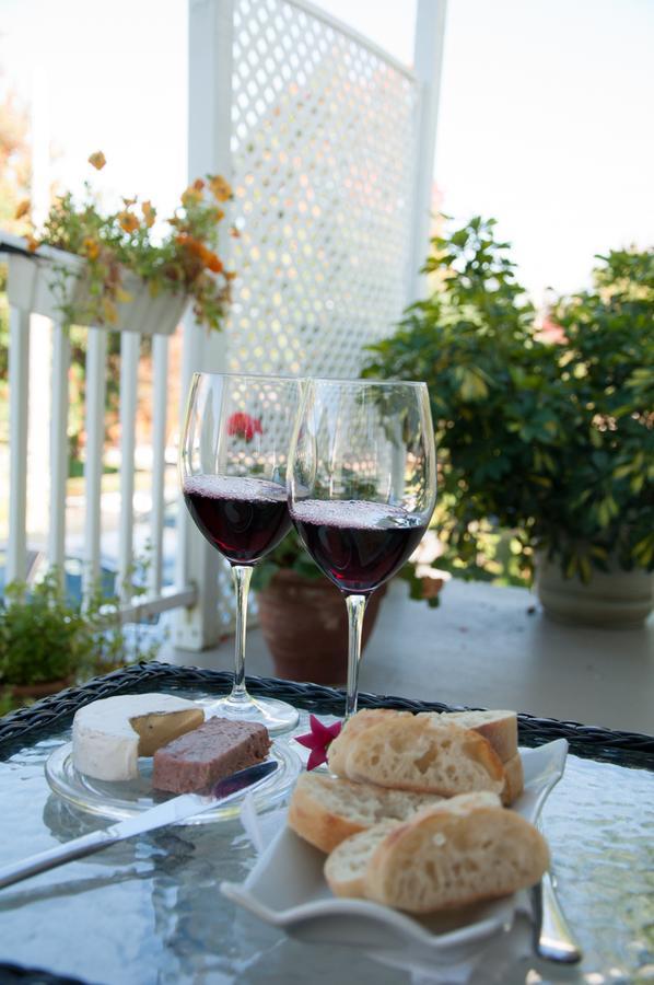 Cabano Gite Grand Moment Bed & Breakfast エクステリア 写真